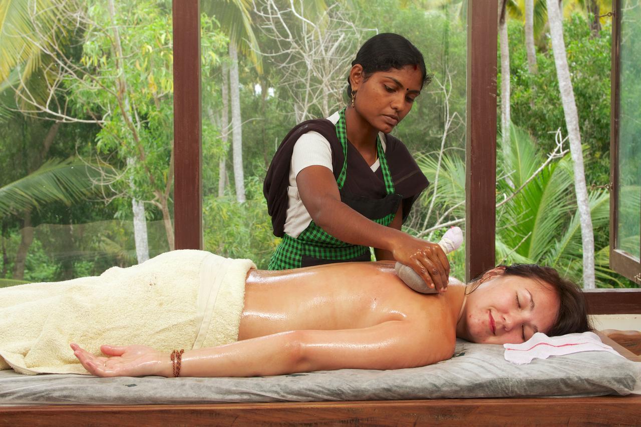 Isola Di Cocco Ayurvedic Beach Resort Poovar Exterior foto